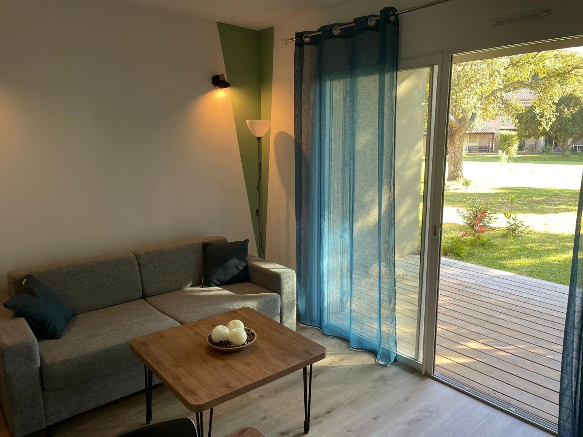 Fiori Di Cala Rossa Residence Hoteliere Lecci Exterior photo