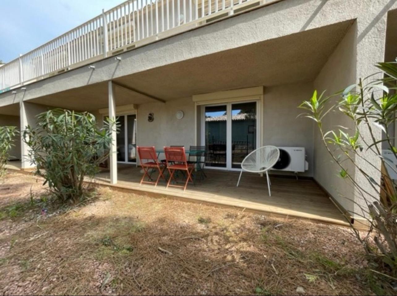 Fiori Di Cala Rossa Residence Hoteliere Lecci Exterior photo